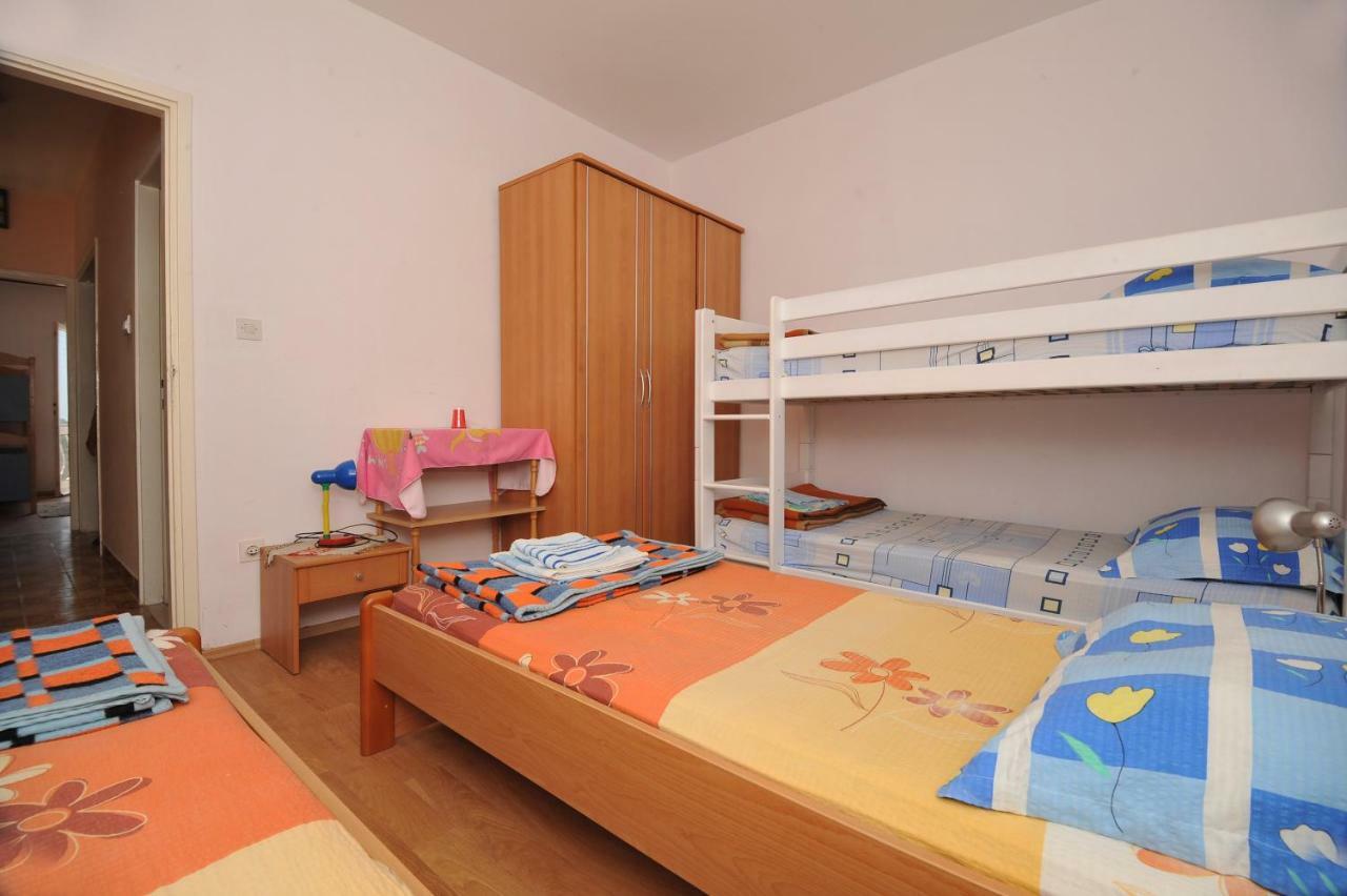 Guest House Banana ดูบรอฟนิก ภายนอก รูปภาพ